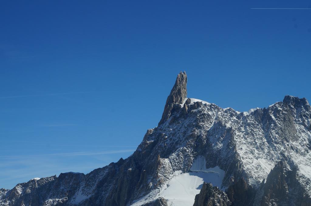 Hotel Aiguille Noire Courmayeur Exterior photo