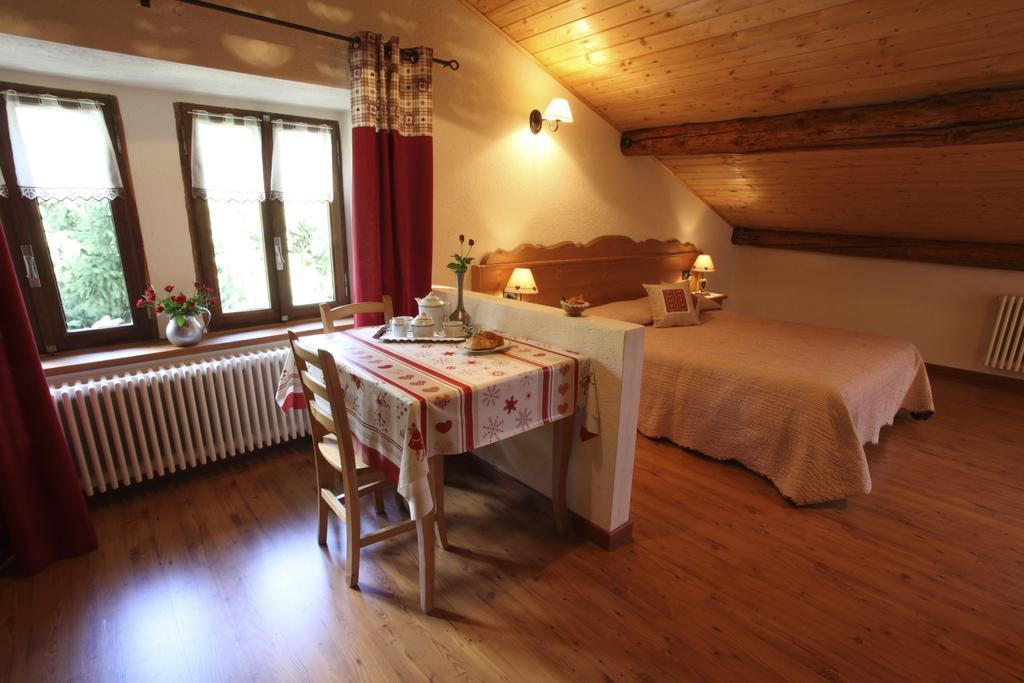 Hotel Aiguille Noire Courmayeur Room photo